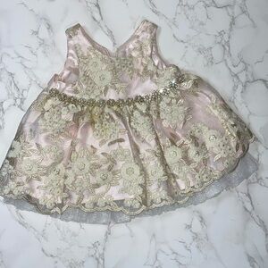 6 month sleeveless holiday Dress